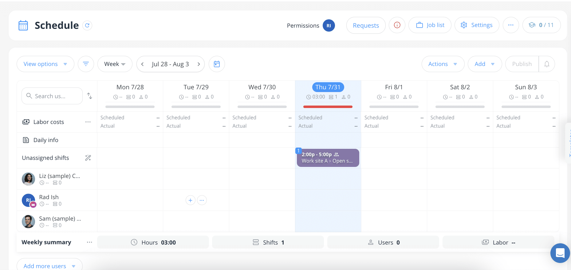 Connecteam scheduling calendar weekly view with an assigned shift