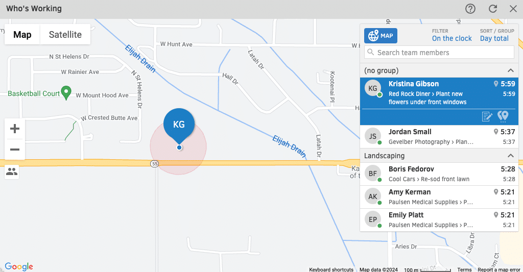 Zooming in on a single worker's location on the QuickBooks Time map.