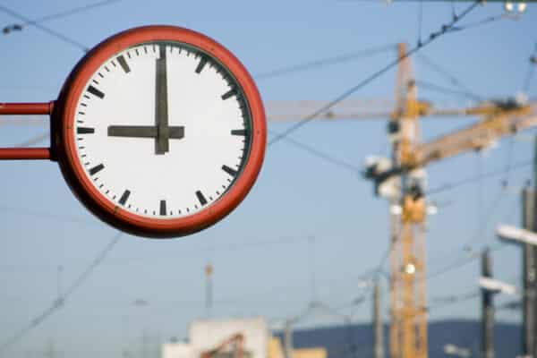 8 Must Know Time Clock Rules For Hourly Employees